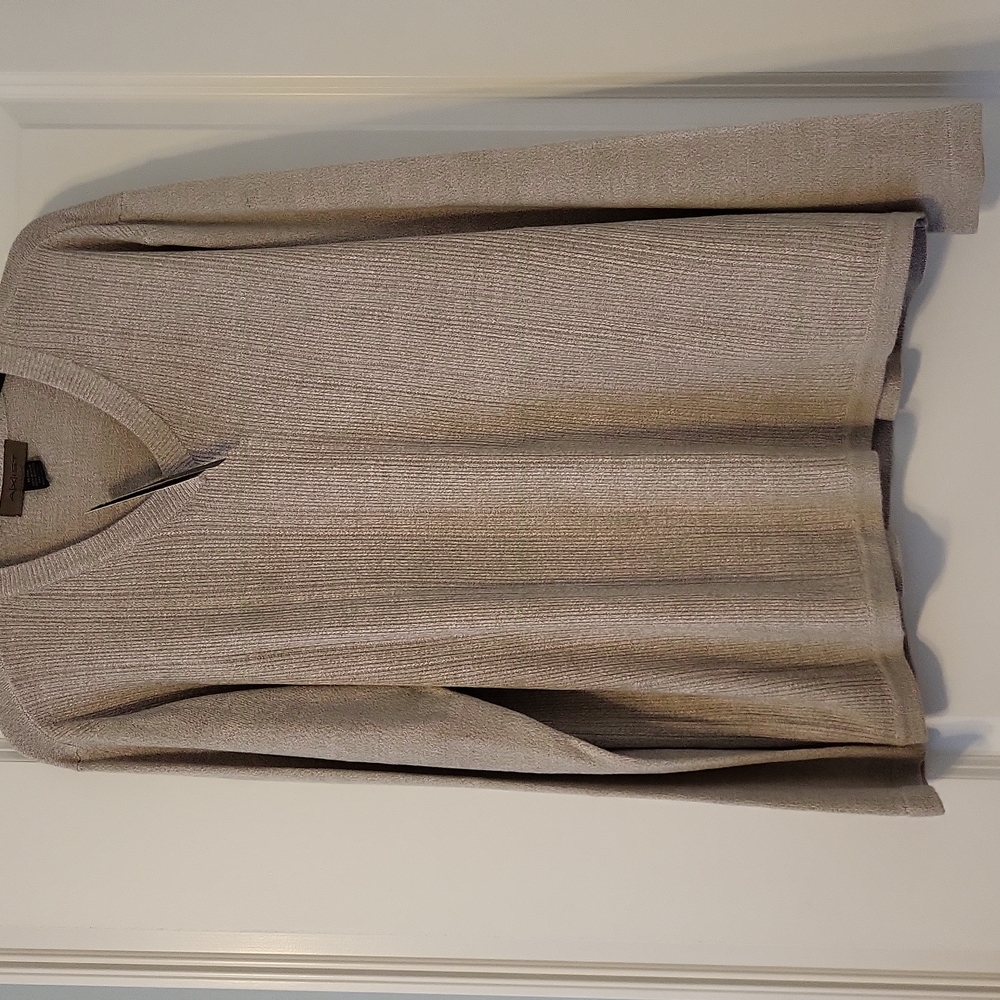 Sweater - Picture 2 of 3
